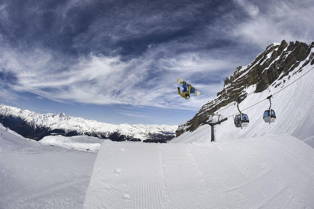 Rta Hotel Catturani Madonna di Campiglio Exterior photo