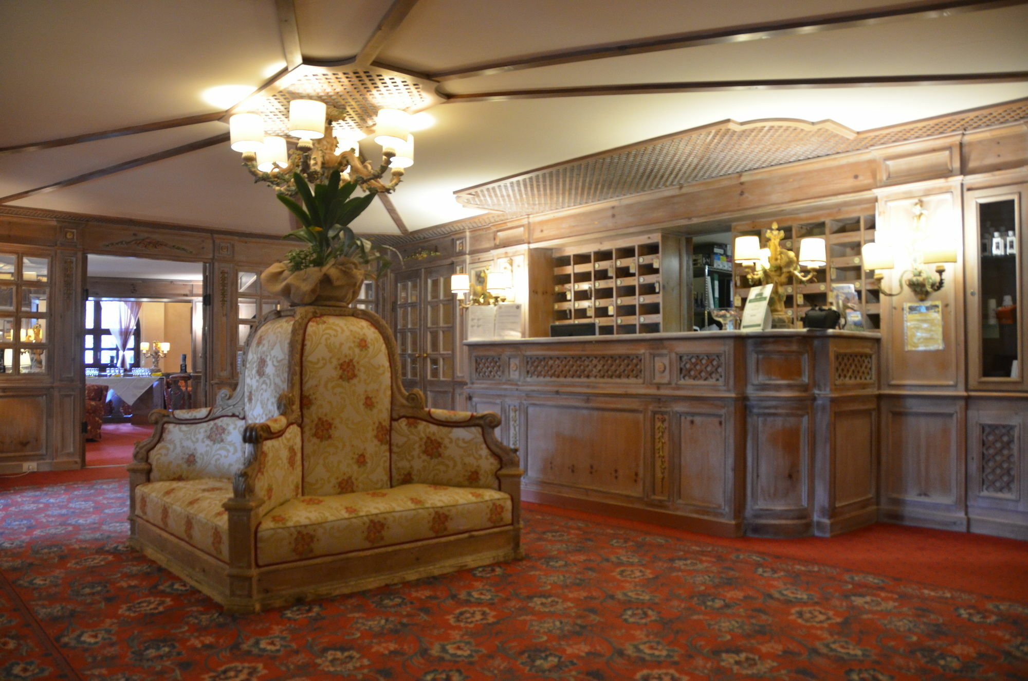 Rta Hotel Catturani Madonna di Campiglio Exterior photo